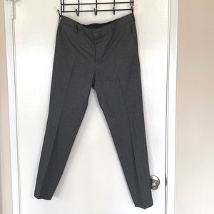 H&M- Men’s Gray + Black plaid ‘skinny’ fit dress/ suit pants  32 waist 28” insm